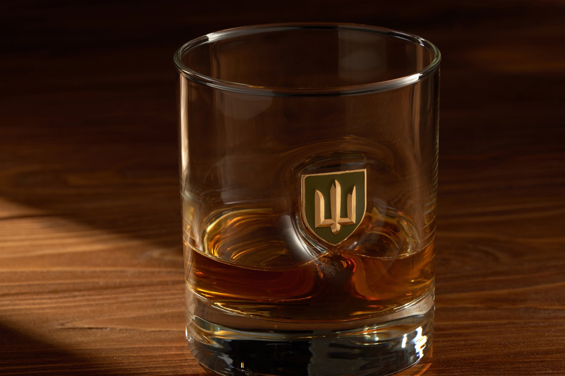Product picture 4 of 'стакан з моделлю нарукавного знаку ЗСУ'