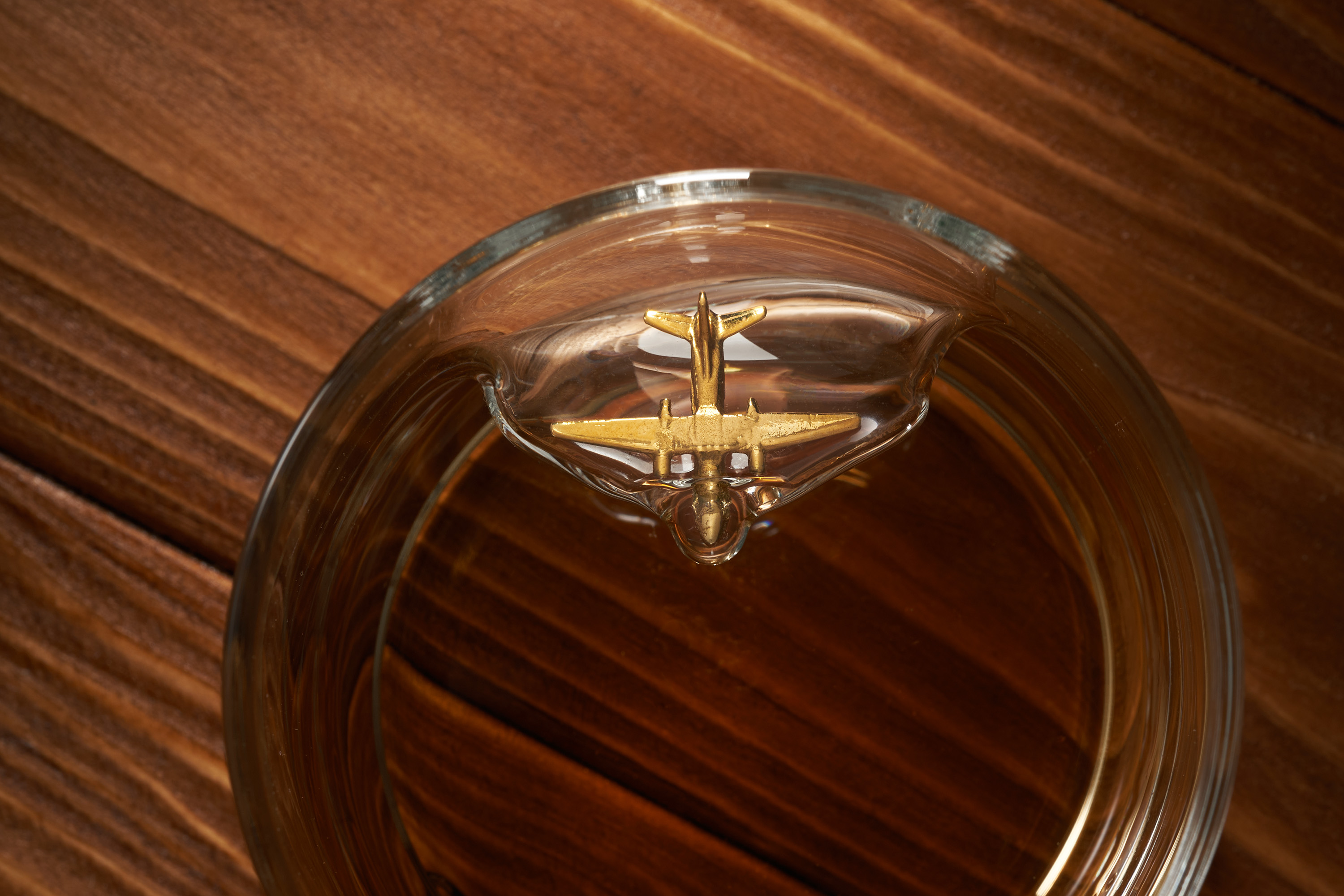 Product picture 11 of 'Склянка для віскі з моделлю літака АН-26'